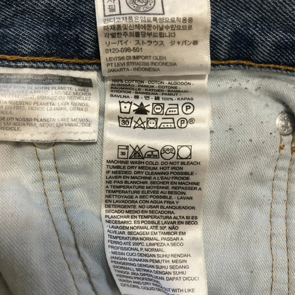 Levi's Straight Leg 34 x 32 Blue Light Medium  Wash Jeans - Picture 9 of 10